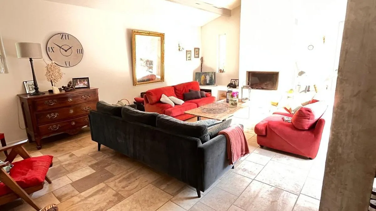 Villa Belle Maison Avec Piscine Dans Un Cadre Verdoyant Proche De Lyon Ecully